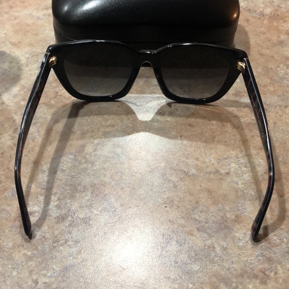 Coach sunglasses - Picture 7 of 8